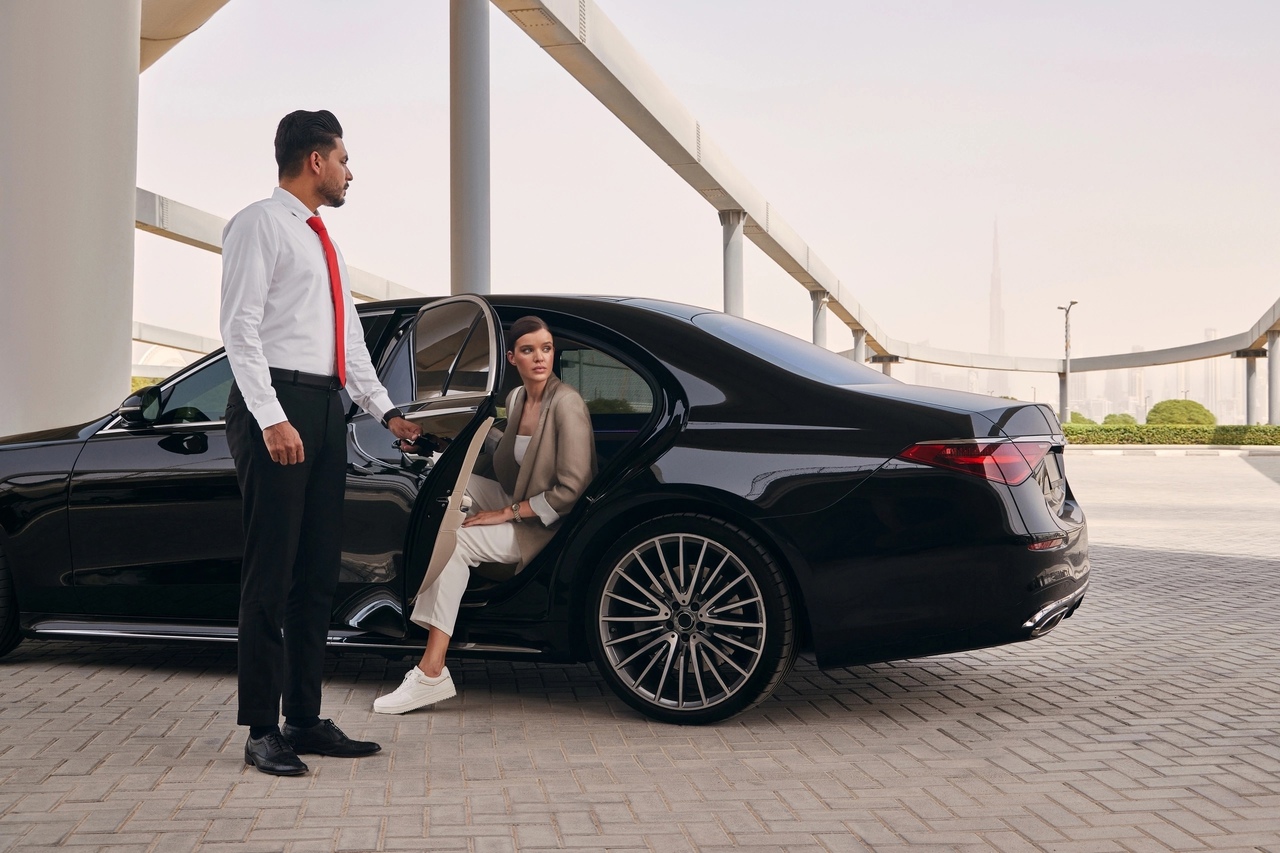 Rent a car with a driver in Almaty: the best way to navigate the city